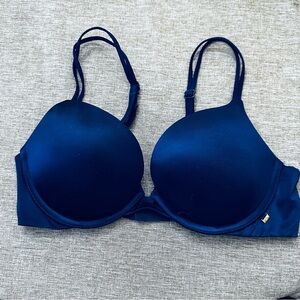 Victoria’s Secret Very Sexy Push Up Bra